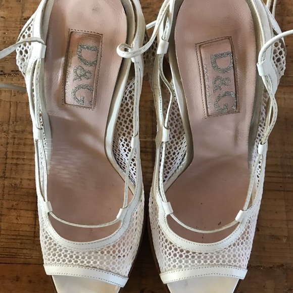 D&G platform lace up heels - Picture 7 of 10